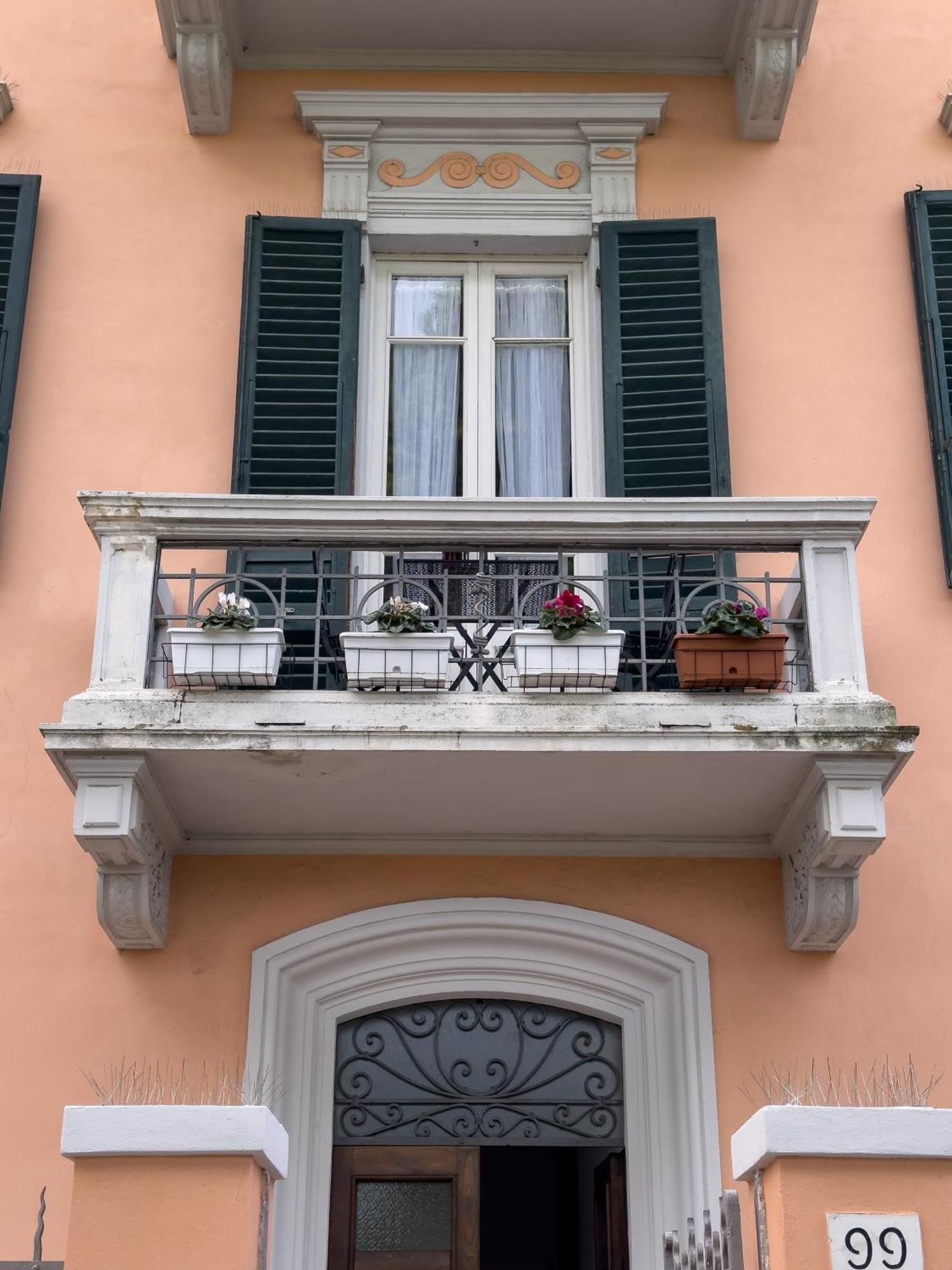 La Casa Di Eli Appartamenti Pisa Bagian luar foto